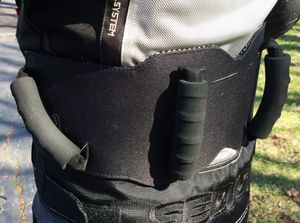 Risih Kalau Pelukan Naik Motor, Ini Ada Sabuk Khusus Boncenger