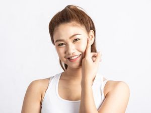 9 Rekomendasi Pelembab untuk Kulit Kering dan Sensitif 9 Rekomendasi Pelembab untuk Kulit Kering dan Sensitif