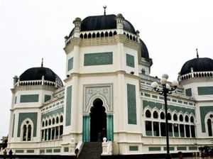 Wisata Lengkap 2 Hari 1 Malam di Medan, Ini Rekomendasinya