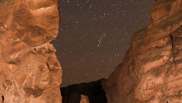 Pesona Hujan Meteor Geminid