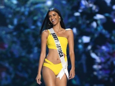 Foto: Runner-up Miss Universe yang Gemar Wisata Alam