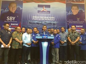 Tanggapi Wiranto, PD Sebut Kasus Baliho Masalah Besar Tanggapi Wiranto, PD Sebut Kasus Baliho Masalah Besar