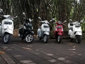 Touring Bali-Bromo Tanpa Pegal dengan Skuter Vespa