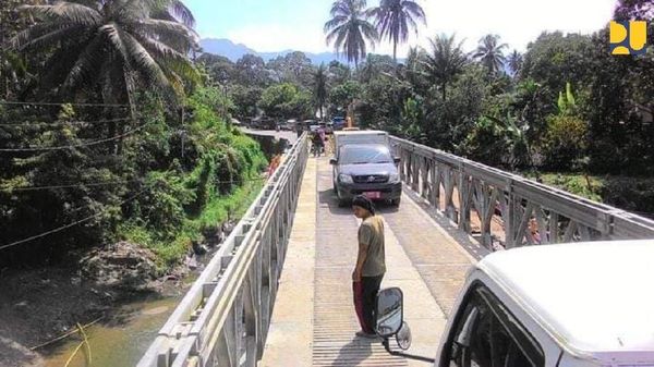 Seminggu Putus, Ruas Jalan Padang-Bukittinggi Sudah Move On