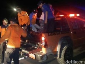 1 Lagi Remaja Masjid yang Hilang di Pantai Kebumen Ditemukan Tewas 1 Lagi Remaja Masjid yang Hilang di Pantai Kebumen Ditemukan Tewas