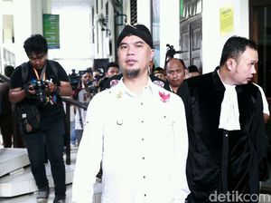 Ahmad Dhani soal Prostitusi Online yang Menjerat Vanessa Angel