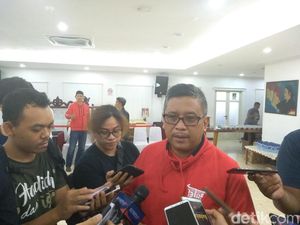 PDIP: Baliho Kami Lebih Dulu Dirusak, Kami Tak Dramatisir PDIP: Baliho Kami Lebih Dulu Dirusak, Kami Tak Dramatisir