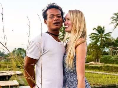 Bikin Baper, Potret Romantis Pria Magelang dan Bule Cantik dari Inggris