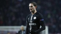 Rekan Mbappe di PSG, Adrien Rabiot turut urun dana. Sang gelandang memberikan 25 ribu euro dari kantong pribadinya. (Foto: Srdjan Stevanovic/Getty Images)