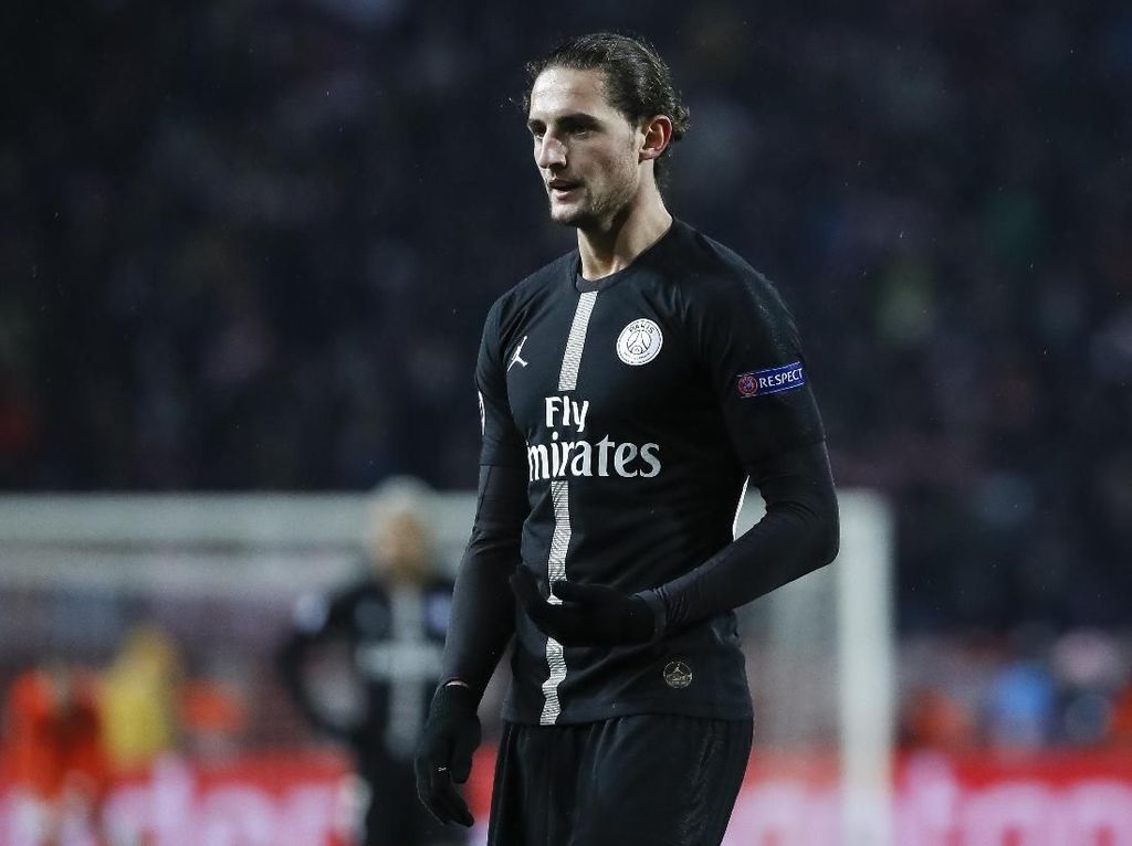 Tarik-Ulur Rabiot dengan PSG Tarik-Ulur Rabiot dengan PSG