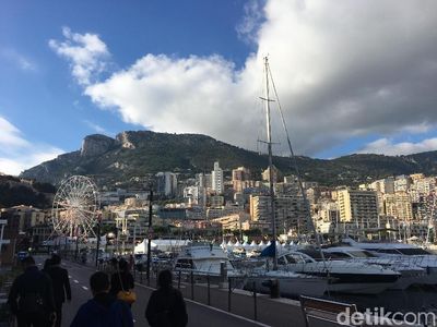 Sudah Tahu Ada Parkiran Kapal-kapal Mewah di Monaco?