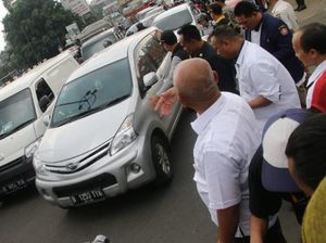 Jembatan Caman Pengurai Macet di Bekasi Diresmikan Jembatan Caman Pengurai Macet di Bekasi Diresmikan