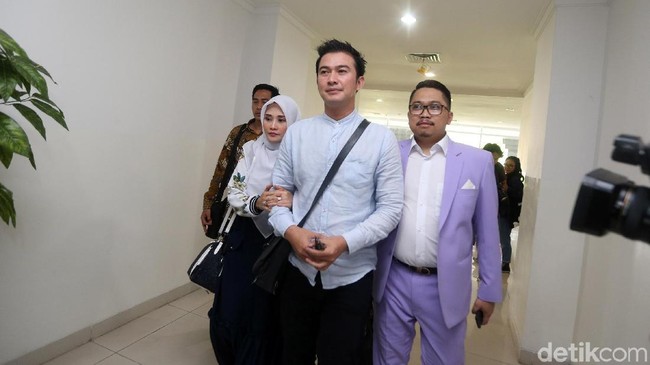 Mandala Shoji, Dari Presenter, Caleg hingga Diburu Jaksa