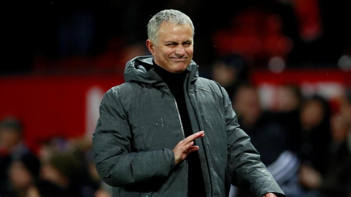 Jose Mourinho menolak tawaran melatih dari Lyon. (Foto: Jason Cairnduff/Action Images via Reuters)