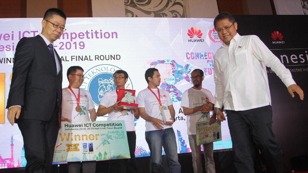 ITB Jadi Jawara Kompetisi ICT Nasional ITB Jadi Jawara Kompetisi ICT Nasional