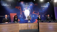 Drawing babak 16 besar Liga Champions telah selesai dilakukan. Sejumlah big match tercipta di babak 16 besar. Berikut hasil drawing Liga Champions selengkapnya. REUTERS/Denis Balibouse.