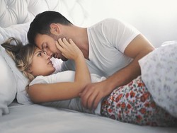 Kata-kata Nakal yang Bisa Diucapkan Pasutri saat Bercinta, Seks Jadi Makin Hot