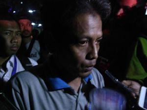 Ngeri! Saksi Mata Ungkap Detik-detik Amblesnya Jalan Gubeng