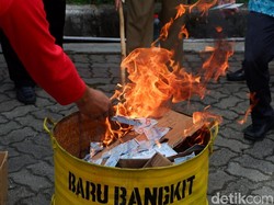 12 Ribu KTP Invalid di Banjarnegara Dimusnahkan