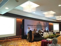 Neraca Dagang RI Defisit US$ 7 M, Faisal Basri: Ini Sejarah Baru