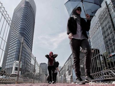 Move On dari JPO Tosari, Warga Gunakan Pelican Crossing