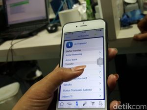 Gangguan M-Banking, Bos BCA: Mohon Maaf Semua Nasabah