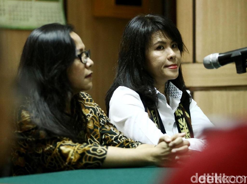 Adik Mengaku Dipaksa Ahok Ubah Keterangan di Gugatan Cerai Adik Mengaku Dipaksa Ahok Ubah Keterangan di Gugatan Cerai