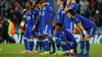 Tak ada gol tercipta sampai waktu normal habis. Pemenang pun ditentukan lewat adu penalti, dengan Leicester menendang lebih dulu. Reuters/John Sibley.