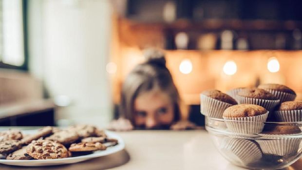 Tips Cegah Keluarga Menerapkan Emotional Eating