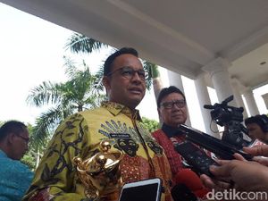 Anies Imbau Warga Tak Nyalakan Kembang Api dan Petasan di Tahun Baru