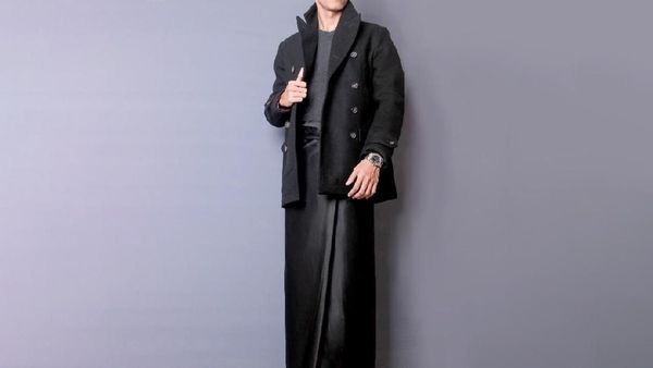 Ini Sarung Street Style, Sarung yang Bisa Dipakai Hangout di Mall