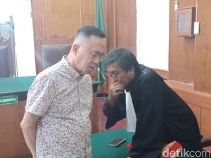 Bos Pasar Turi Divonis 3 Tahun Penjara di Kasus Penipuan Bos Pasar Turi Divonis 3 Tahun Penjara di Kasus Penipuan
