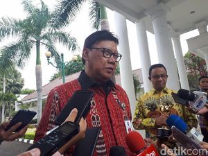 Prabowo Bicara Negara Punah, Tjahjo Singgung Perjuangan Pahlawan Prabowo Bicara Negara Punah, Tjahjo Singgung Perjuangan Pahlawan