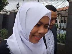 Sempat Berhenti, Koneng Kembali Jadi Pengasuh Gempi