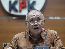 Palu Usulan Revisi UU Diketuk, KPK di Ujung Tanduk