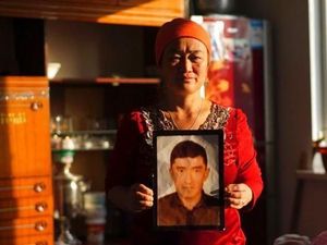 Merek Pakaian Olahraga AS Beli Produk dari Kamp Konsentrasi di China Merek Pakaian Olahraga AS Beli Produk dari Kamp Konsentrasi di China