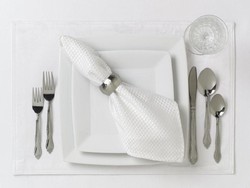 7 Etiket Makan Saat Jamuan Perayaan Natal