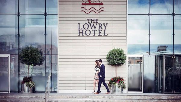 Hotel Mewah Bekas Tempat Tinggalnya Jose Mourinho di Manchester