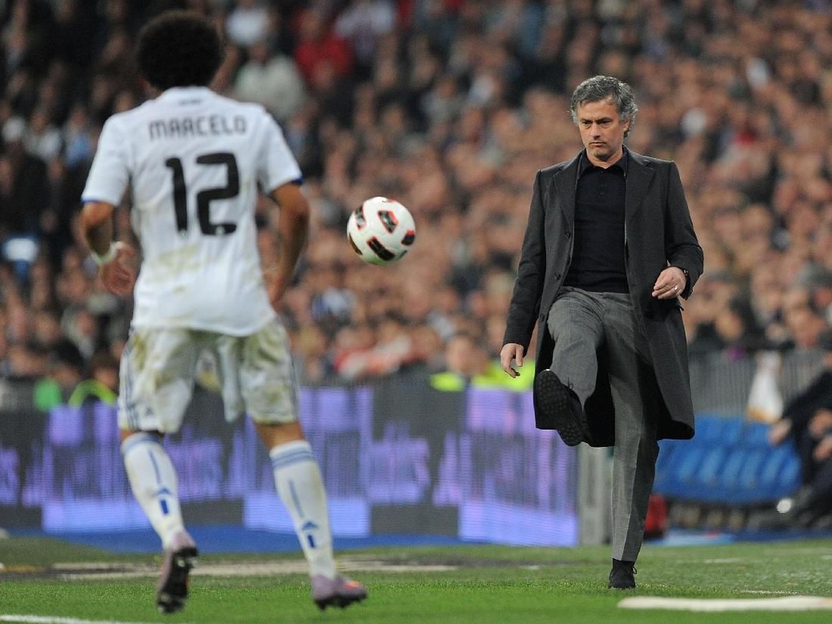 Marcelo dan Jose Mourinho semasa bersama di Real Madrid. (Foto: Denis Doyle/Getty Images)