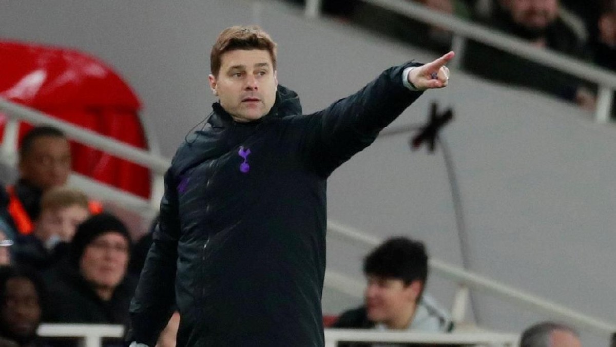 Maurico Pochettino menuntut Tottenham agar berinvestasi pemain lebih besar. Foto: Andrew Couldridge/Action Images via Reuters