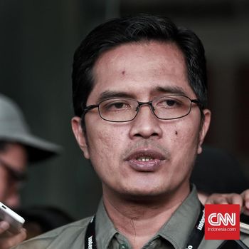 Aher Mangkir Pemeriksaan Pertama KPK untuk Kasus Meikarta