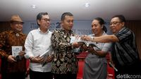 Buku Jokowi Lagi Diharapkan Dongkrak Elektabilitas Petahana