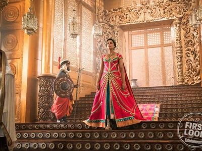 Foto: Penampilan Perdana Naomi Scott sebagai Putri Jasmine di Aladdin
