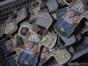 Omzet Bisnis Suvenir Fiber Glass di Jombang Rp 100 Juta Jelang Natal