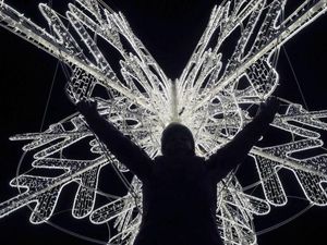 Sukaria Warga Moskow Rayakan Malam Natal