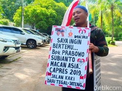 20 Hari Jalan Kaki dari Tegal, Rahman Akhirnya Bertemu Prabowo