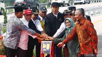 Jokowi Resmikan 4 Ruas Tol di Jawa Timur Sekaligus