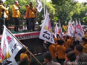 Massa Hanura Demo di KPU, Tuntut OSO Dimasukkan dalam DCT