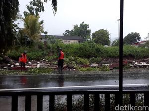 Hujan Lebat, Tembok Pagar Kantor Bupati Wonogiri Roboh