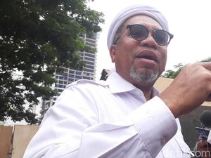 Eggi Samakan Jokowi dengan Ratna Sarumpaet, Ngabalin: Ilmu Dia Rendah Eggi Samakan Jokowi dengan Ratna Sarumpaet, Ngabalin: Ilmu Dia Rendah